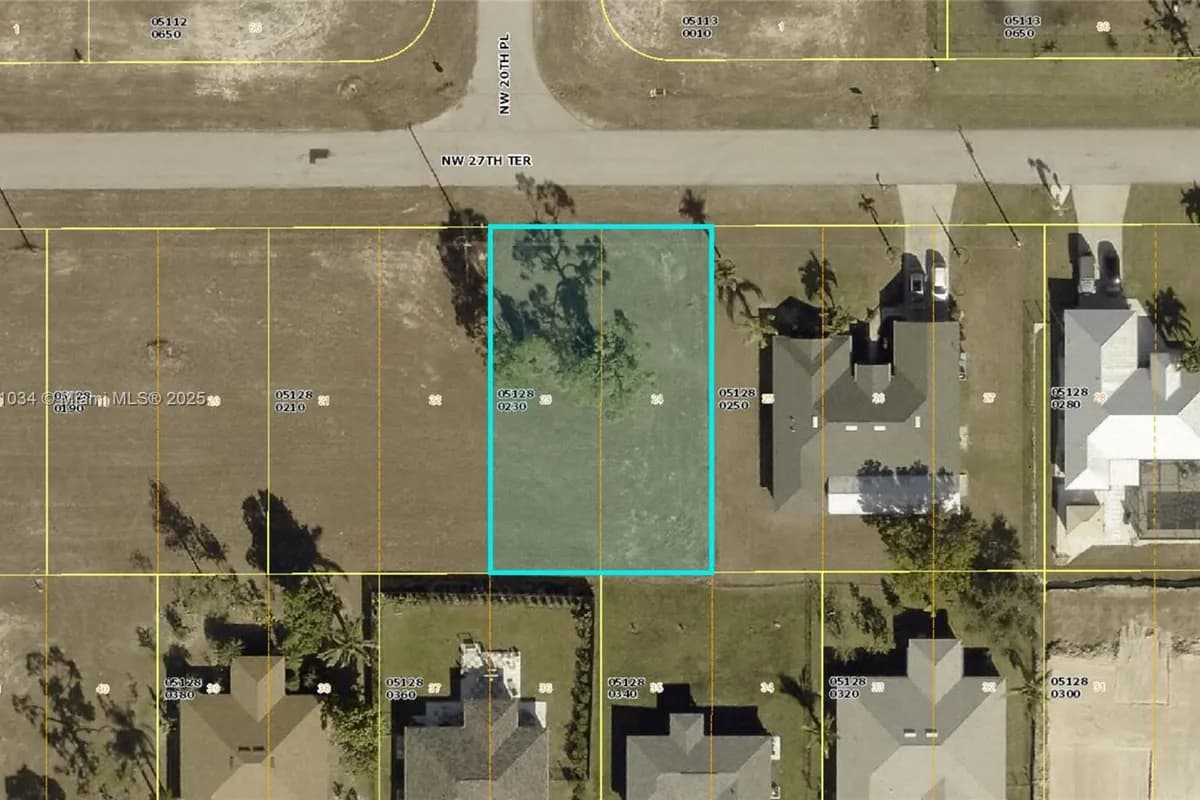 2012 NW NW 27 TERR, Cape Coral FL 33993