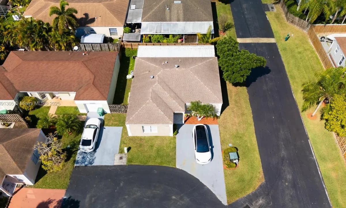 22226 SW 98th Pl, Cutler Bay FL 33190