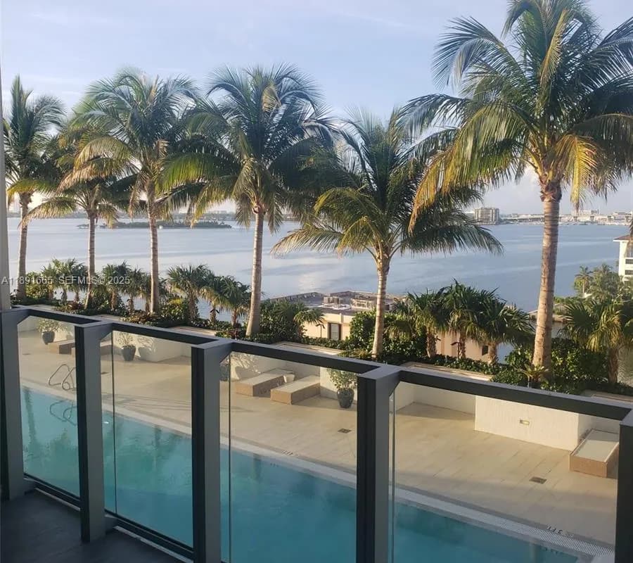 2900 NE 7th Ave # 709, Miami FL 33137