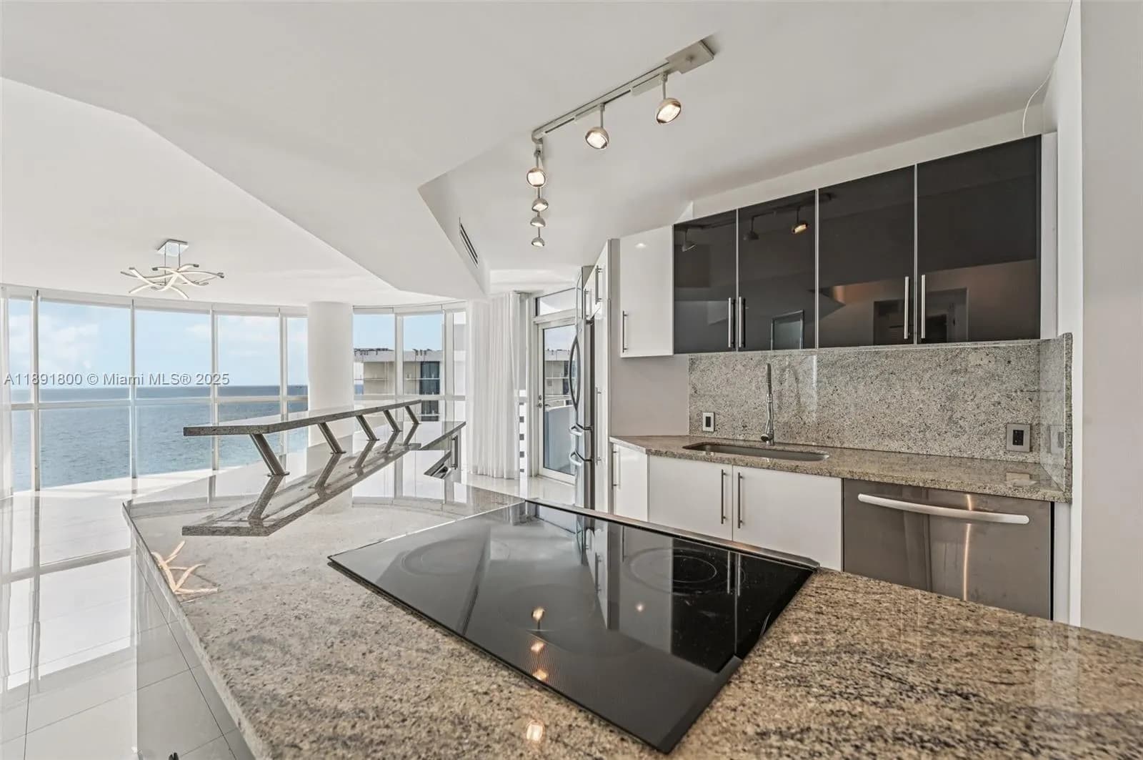 6301 Collins Ave # 2203, Miami Beach FL 33141