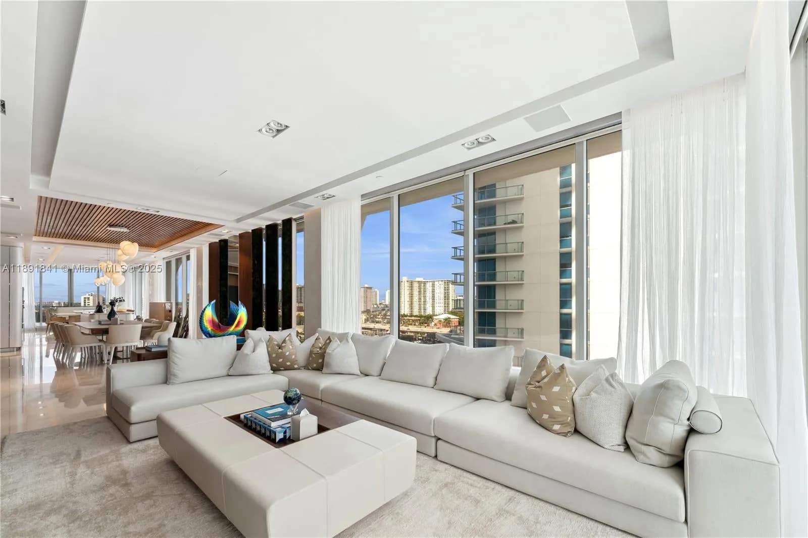 16901 Collins Ave # 805, Sunny Isles Beach FL 33160