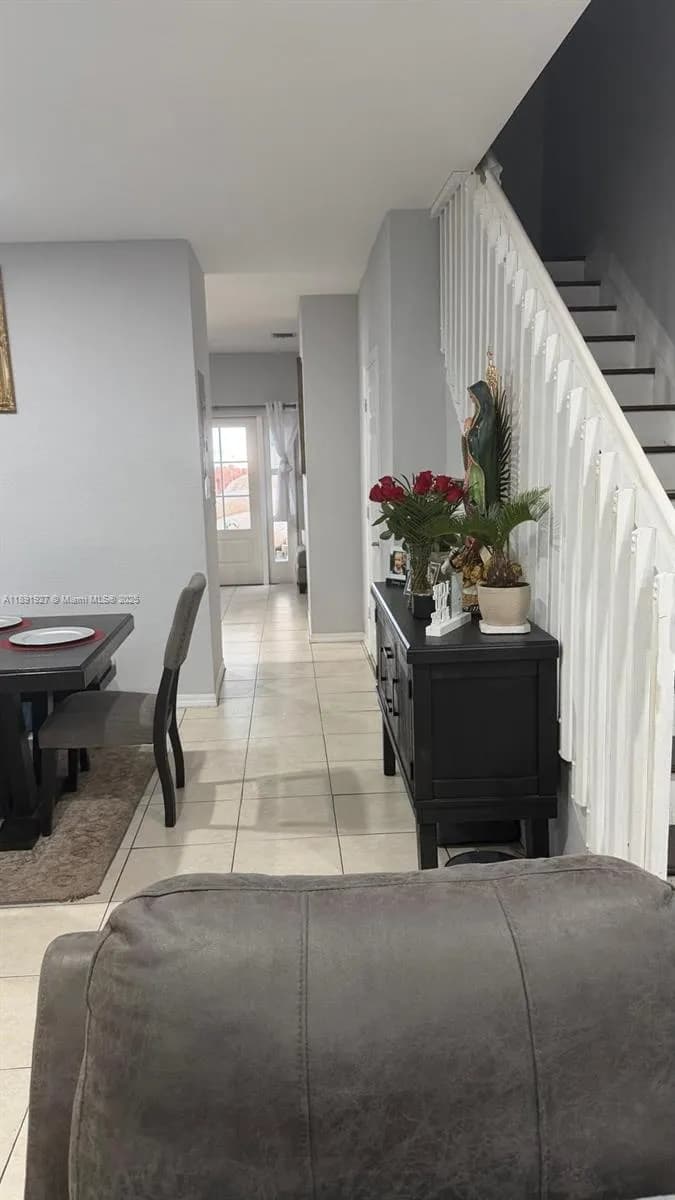 10916 SW 182nd Ln, Miami FL 33157