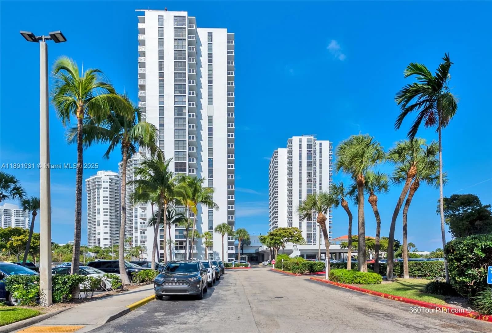 20515 E Country Club Dr # 343, Aventura FL 33180