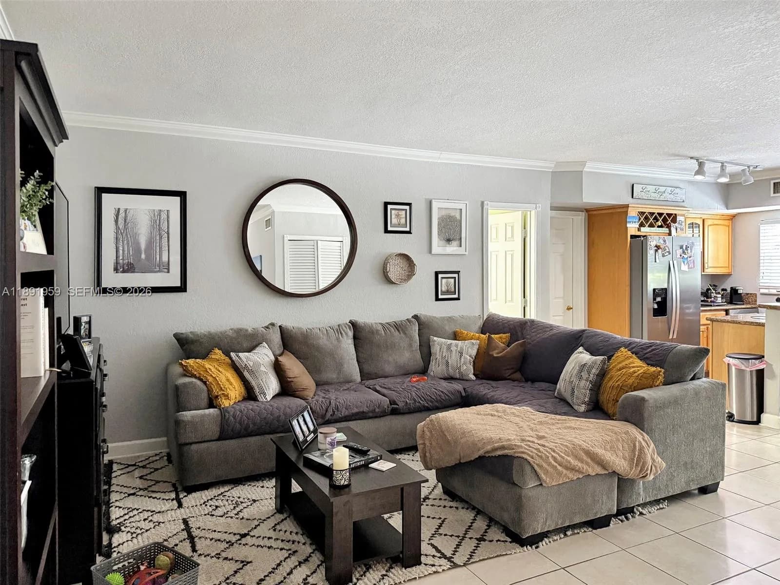 924 SE 2nd St # 17, Fort Lauderdale FL 33301