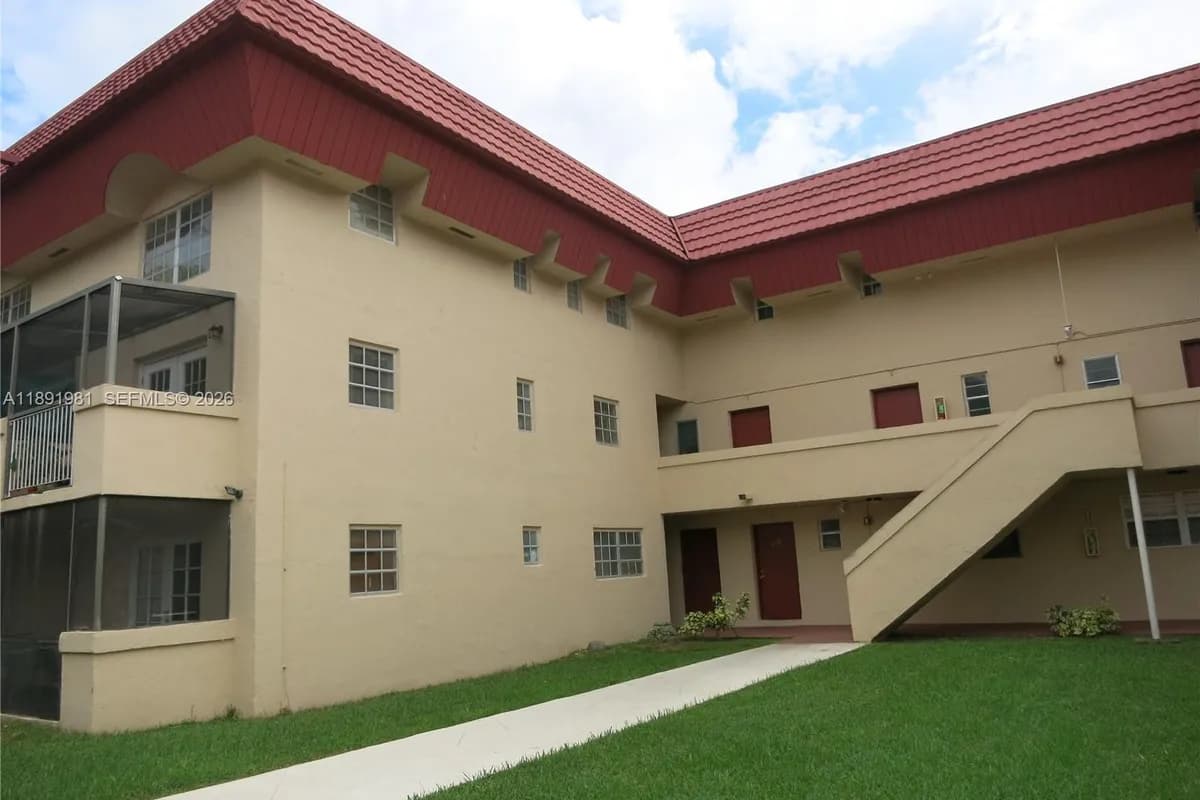 10901 N Kendall Dr # 109, Miami FL 33176