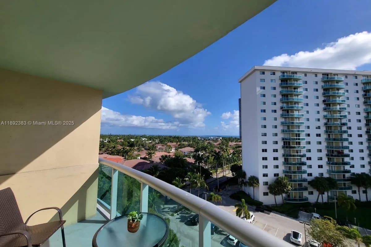 19390 Collins Ave # 820, Sunny Isles Beach FL 33160