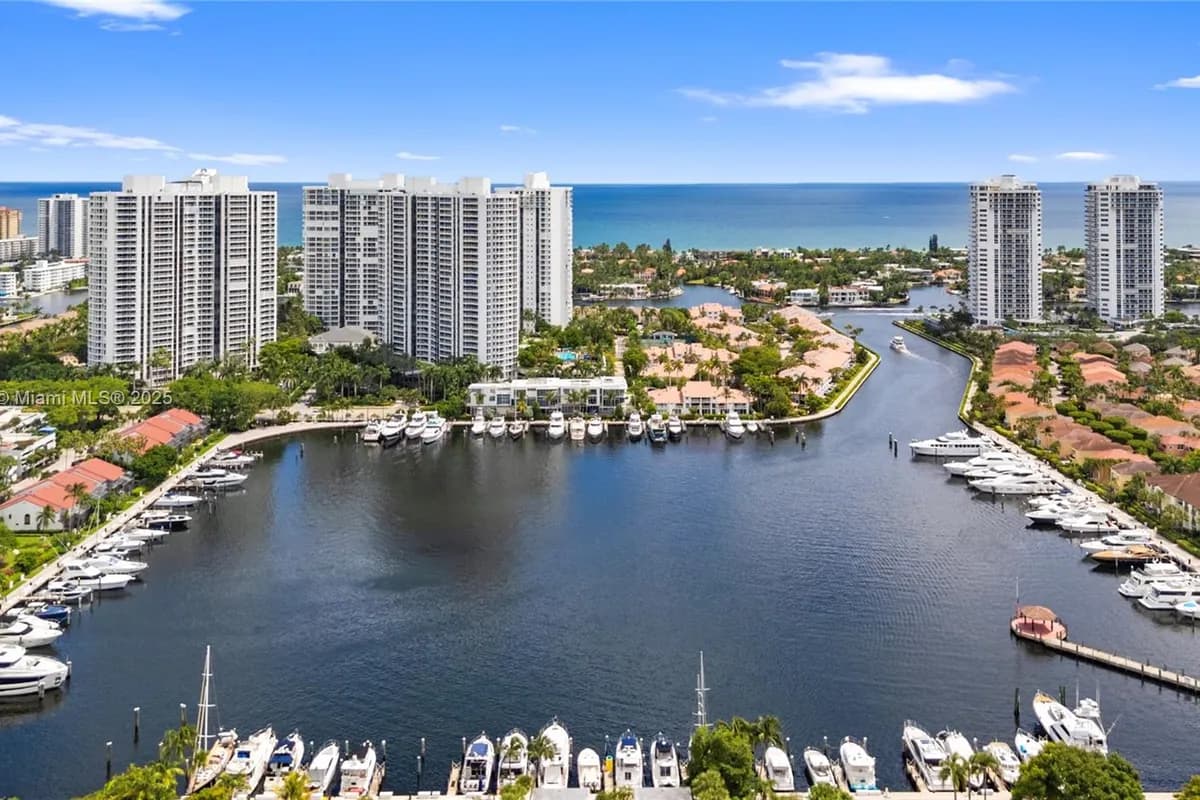 3598 Yacht Club Dr # 1004, Aventura FL 33180