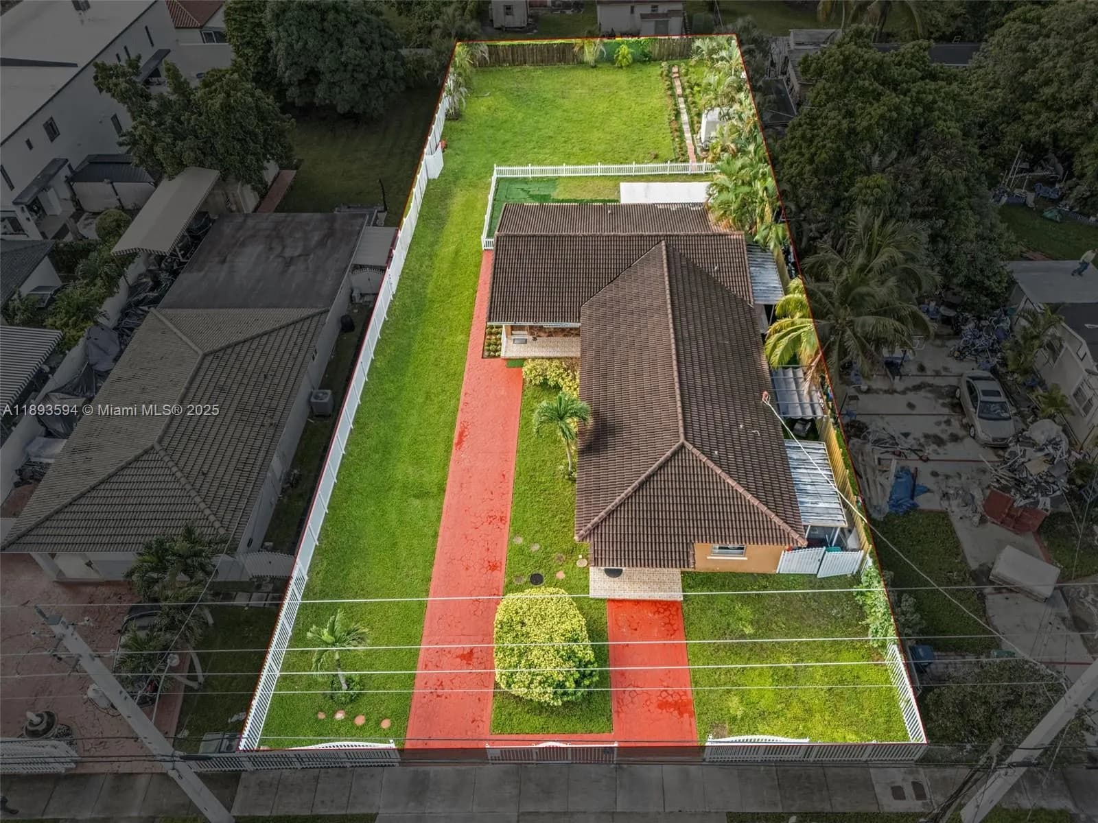 8820 SW 27th St, Miami FL 33165