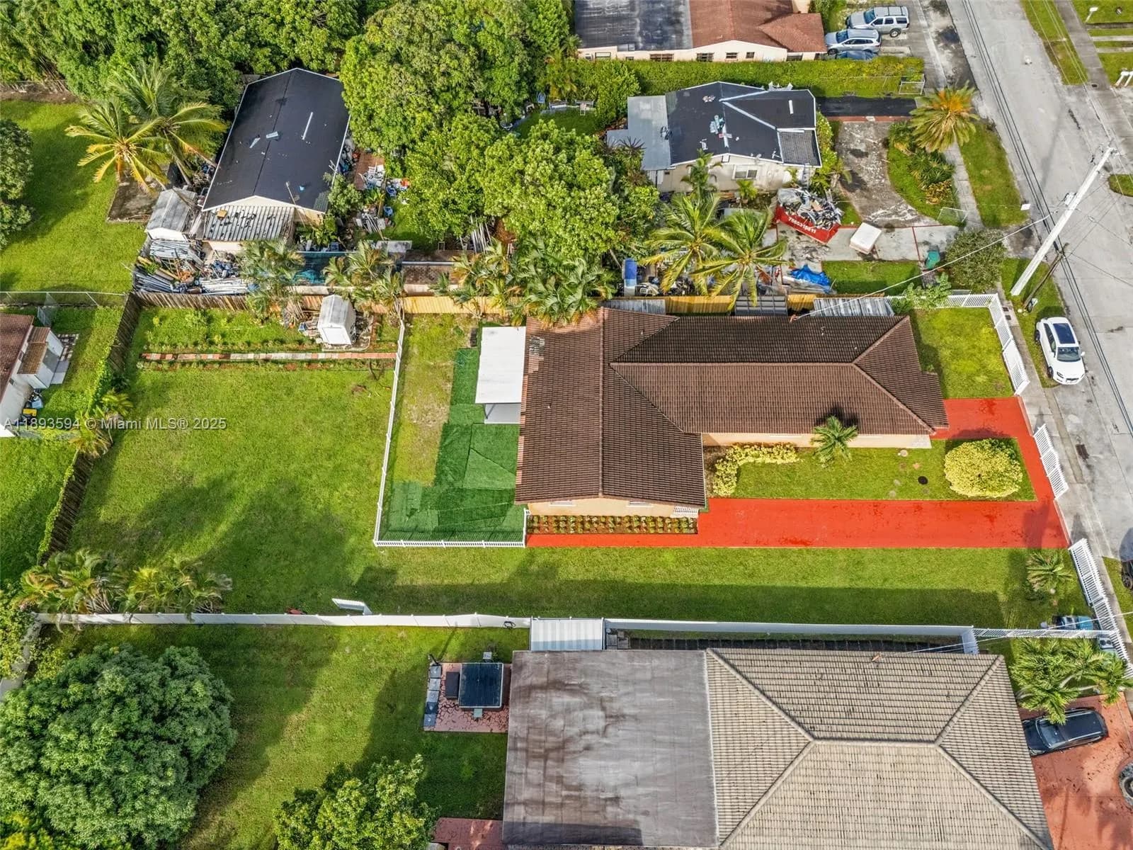 8820 SW 27th St, Miami FL 33165