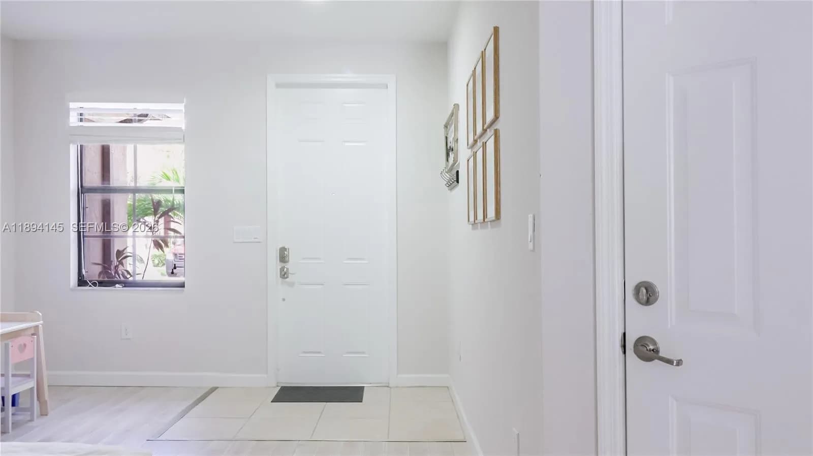 3364 W 90th St, Hialeah FL 33018