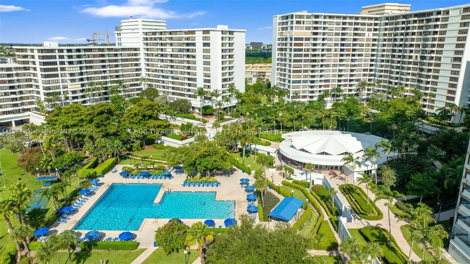 600 Three Islands Blvd # 317, Hallandale Beach FL 33009