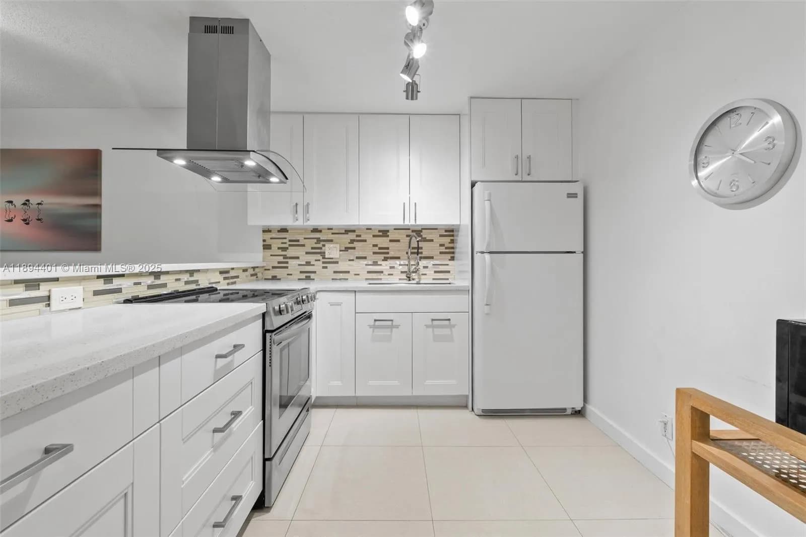 600 Three Islands Blvd # 317, Hallandale Beach FL 33009