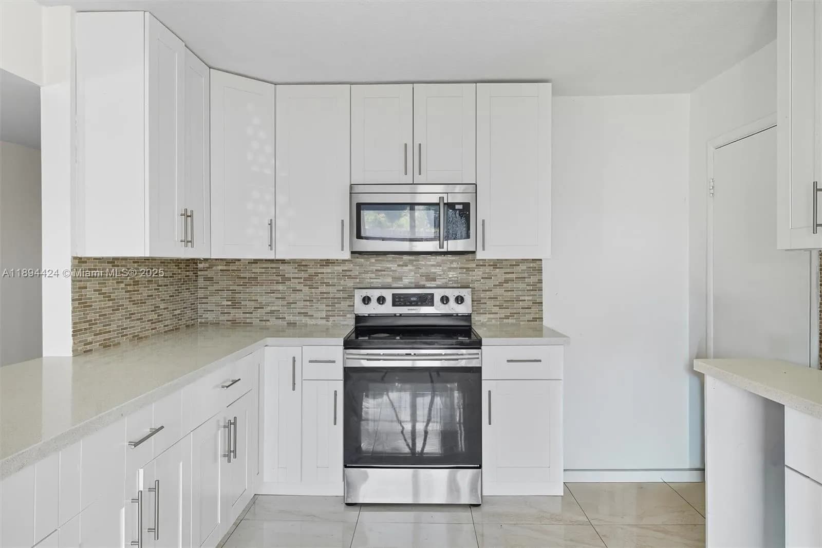 510 N 56th Ave, Hollywood FL 33021