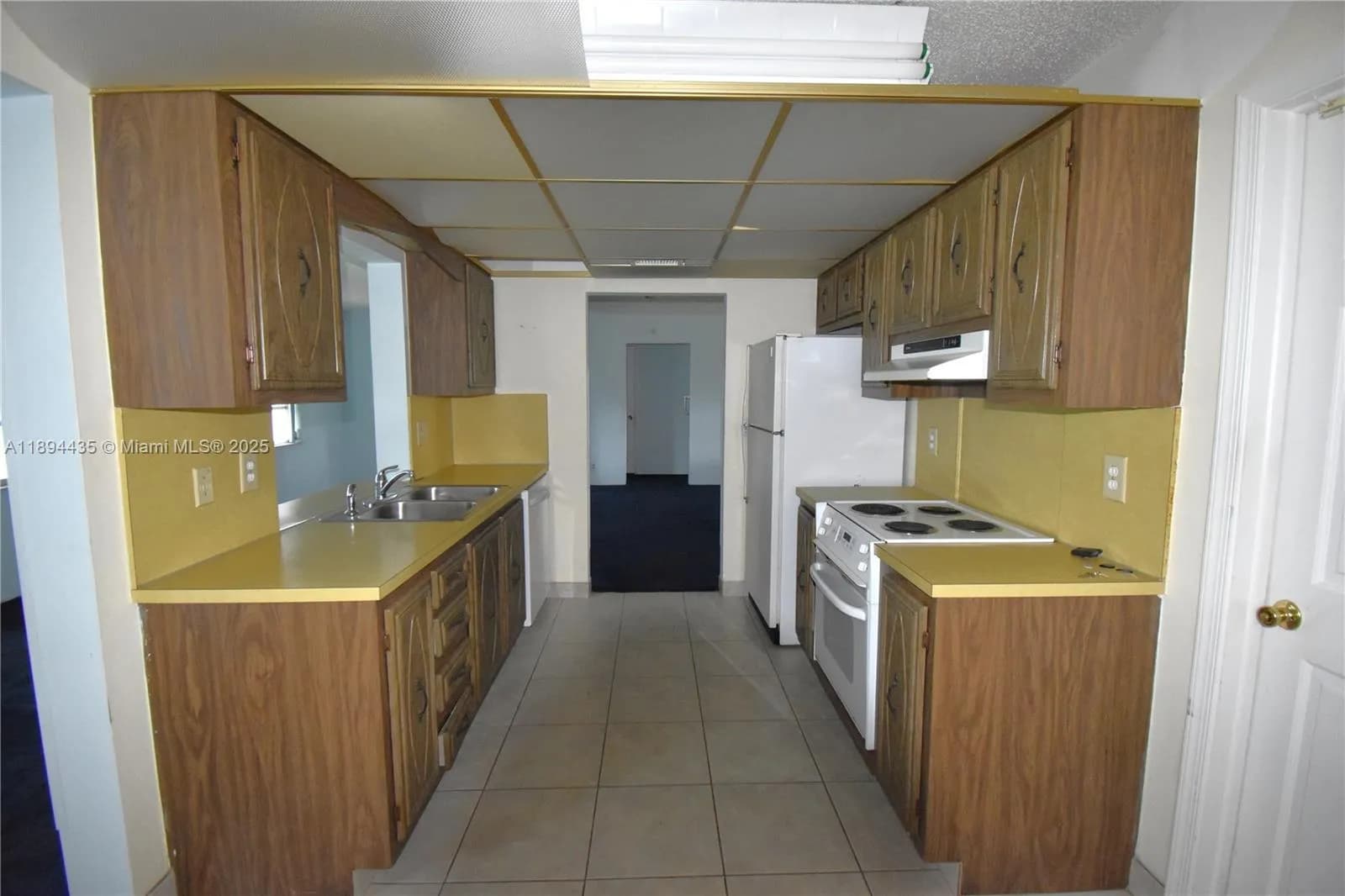 1301 Campanelli Dr, Plantation FL 33322