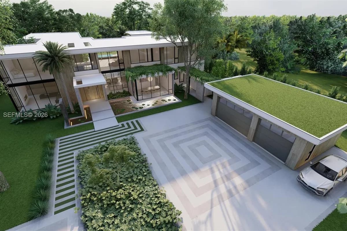 5095 SW 82nd St, Miami FL 33143