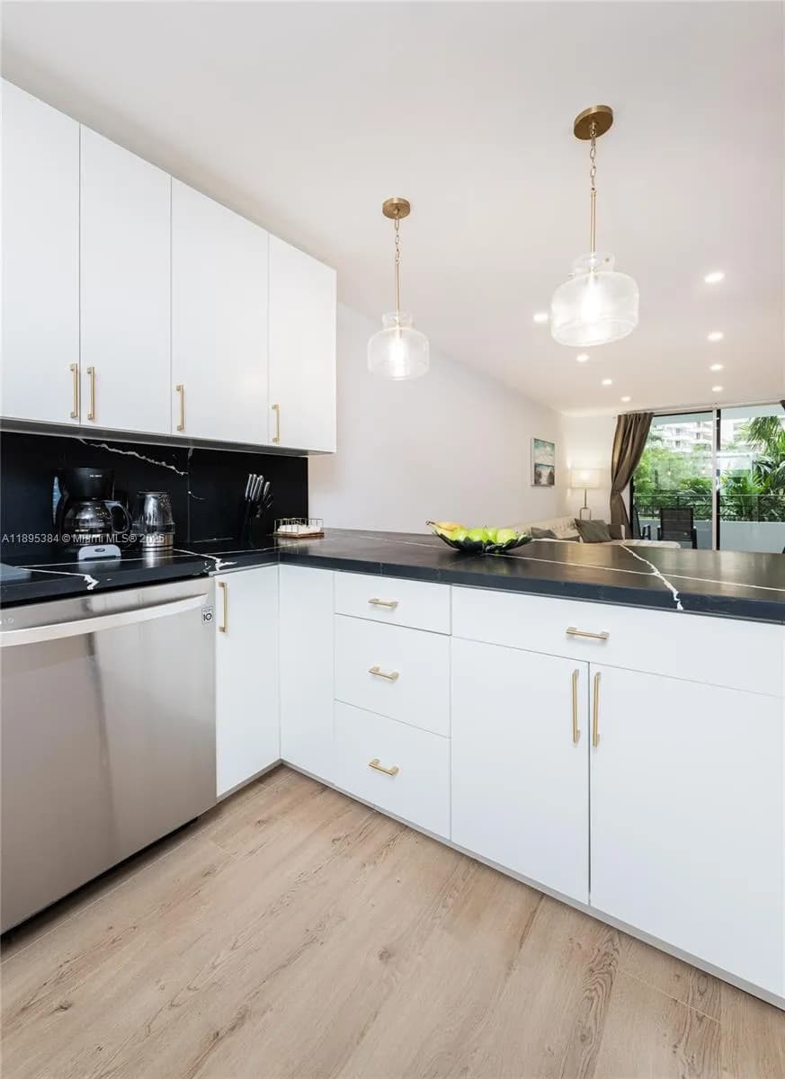 600 Three Islands Blvd # 214, Hallandale Beach FL 33009