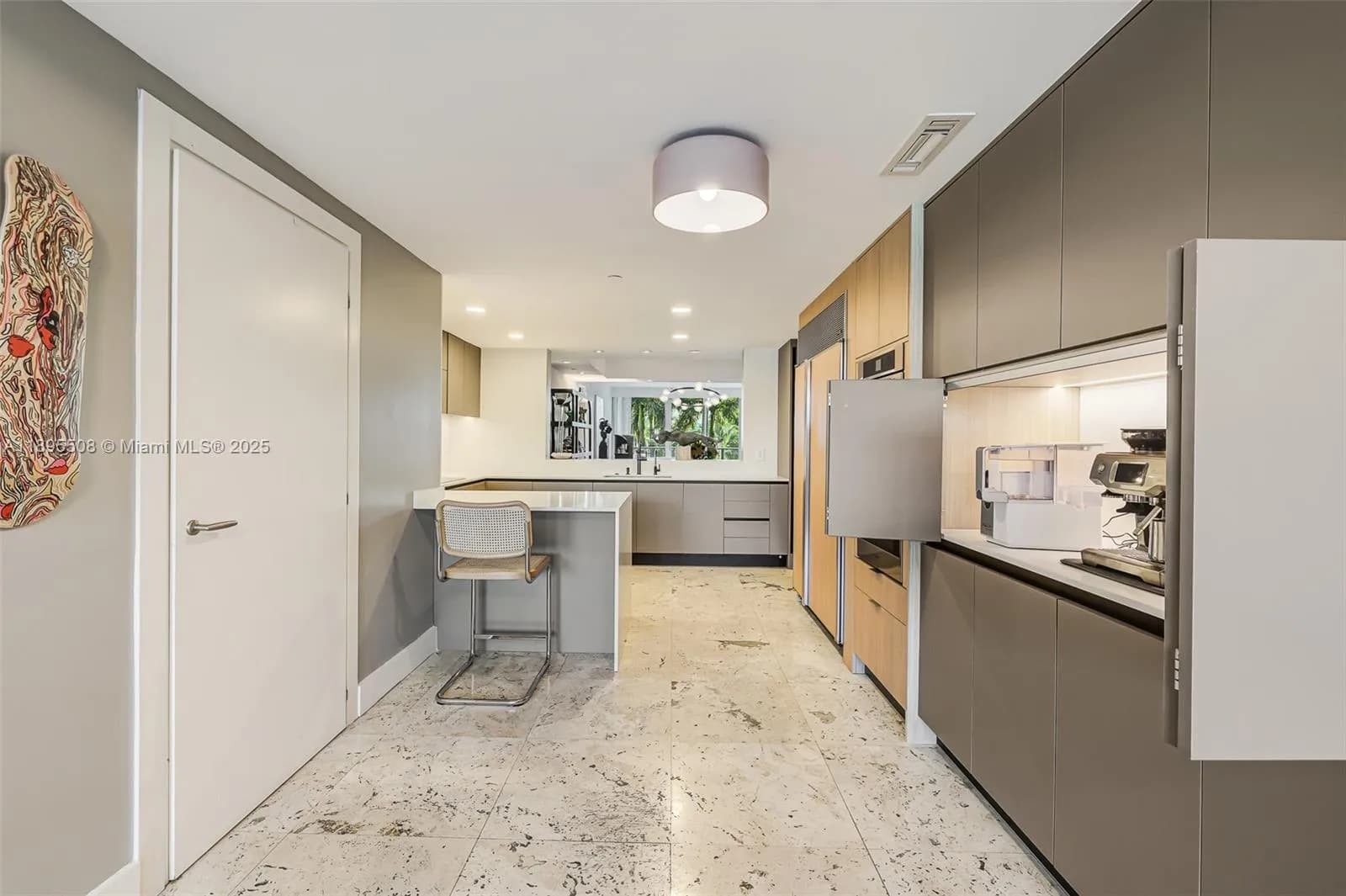 2627 S Bayshore Dr # 504, Miami FL 33133