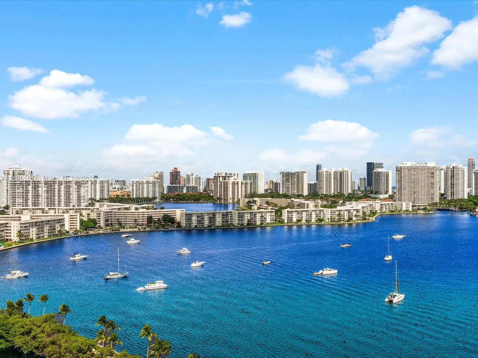 2 bedroom 3 bath for sale at 17301 Biscayne Blvd # 1704, North Miami Beach FL 33160