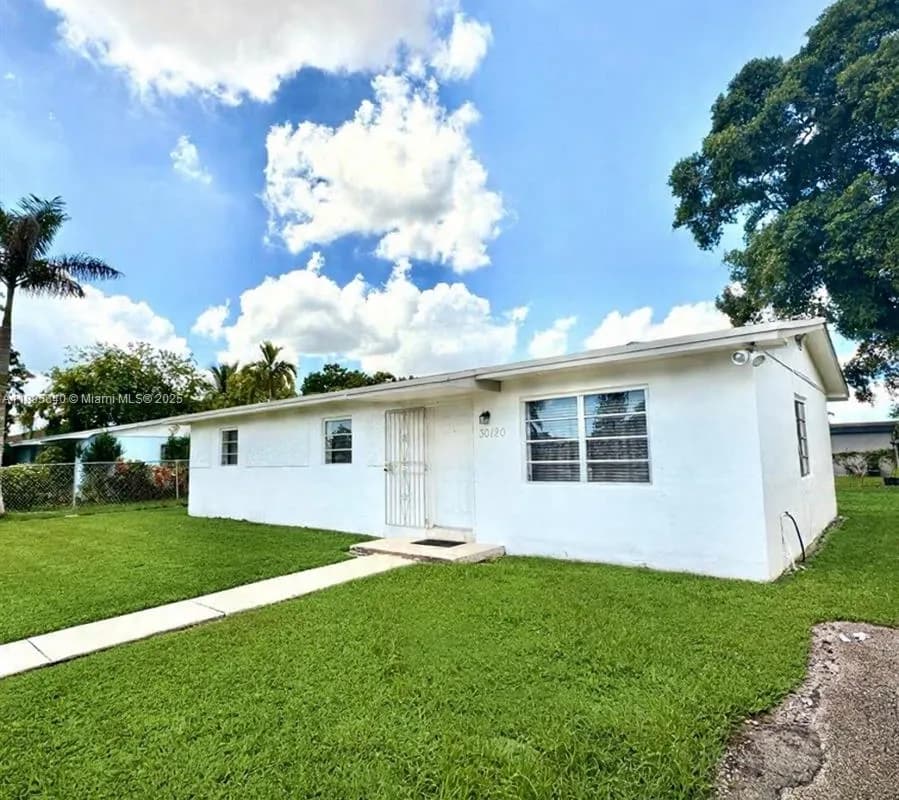 30120 SW 149th Ave, Homestead FL 33033