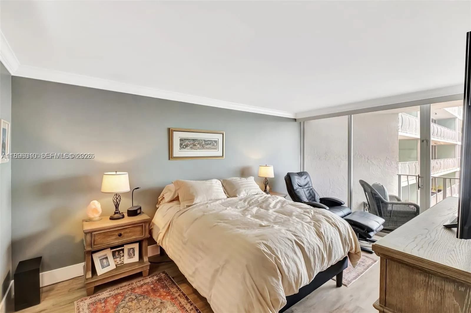 7601 E Treasure Dr # 1410, North Bay Village FL 33141