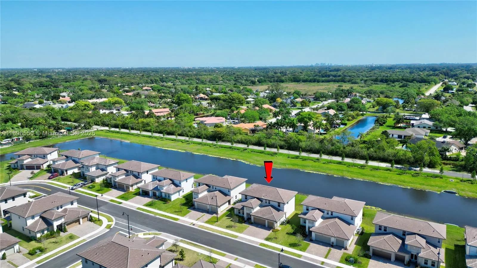 4390 SW 122nd Ter, Davie FL 33330