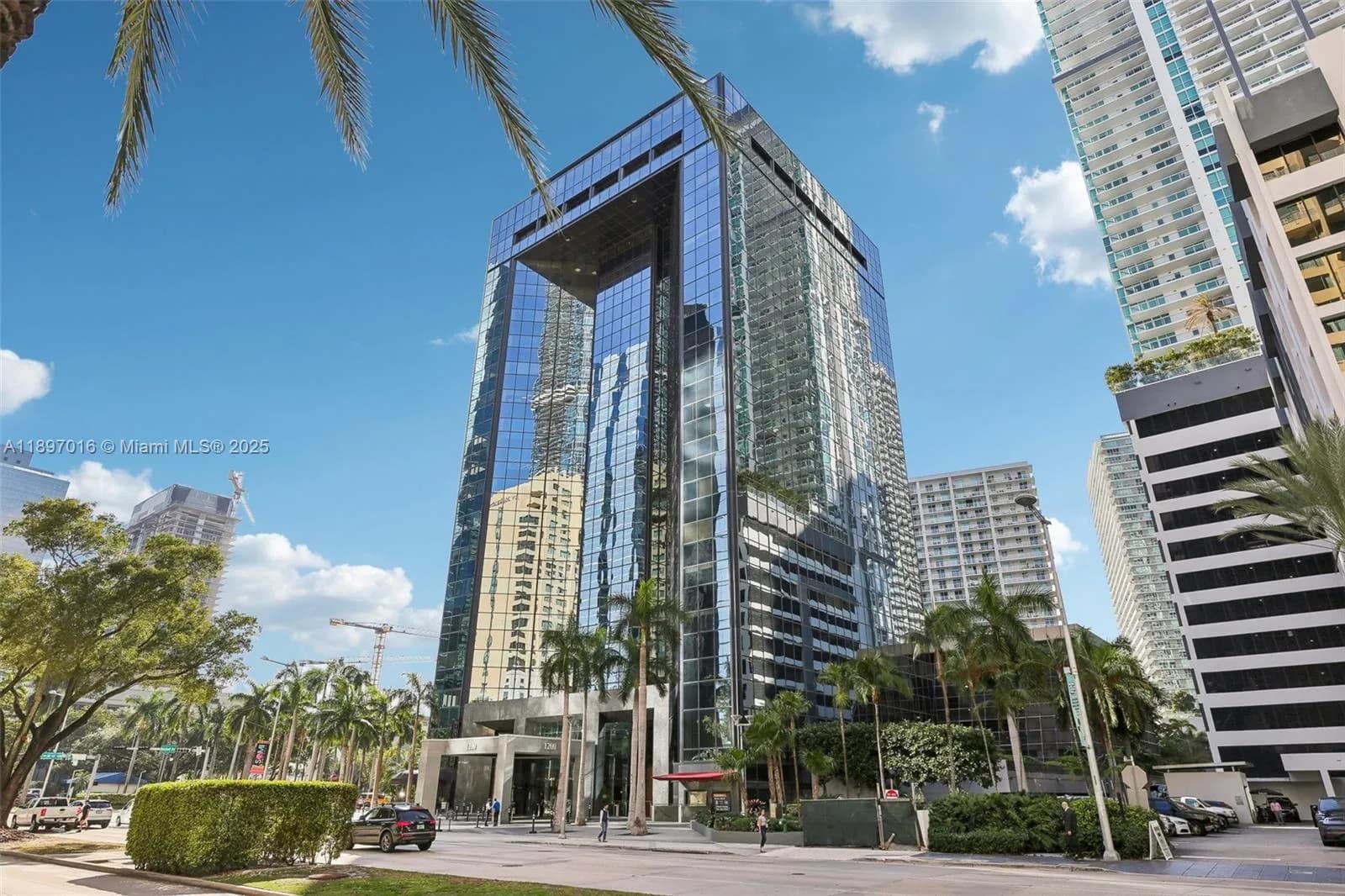 1200 Brickell Ave # D, Miami FL 33131