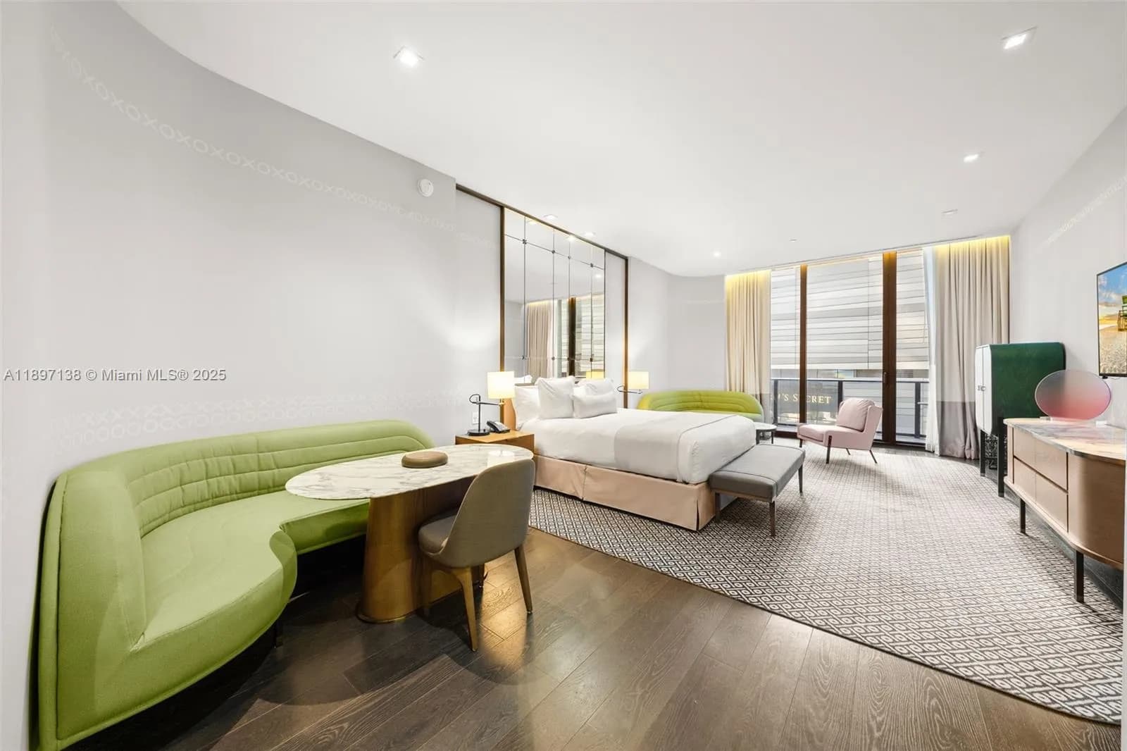 801 S Miami Ave # 402, Miami FL 33130