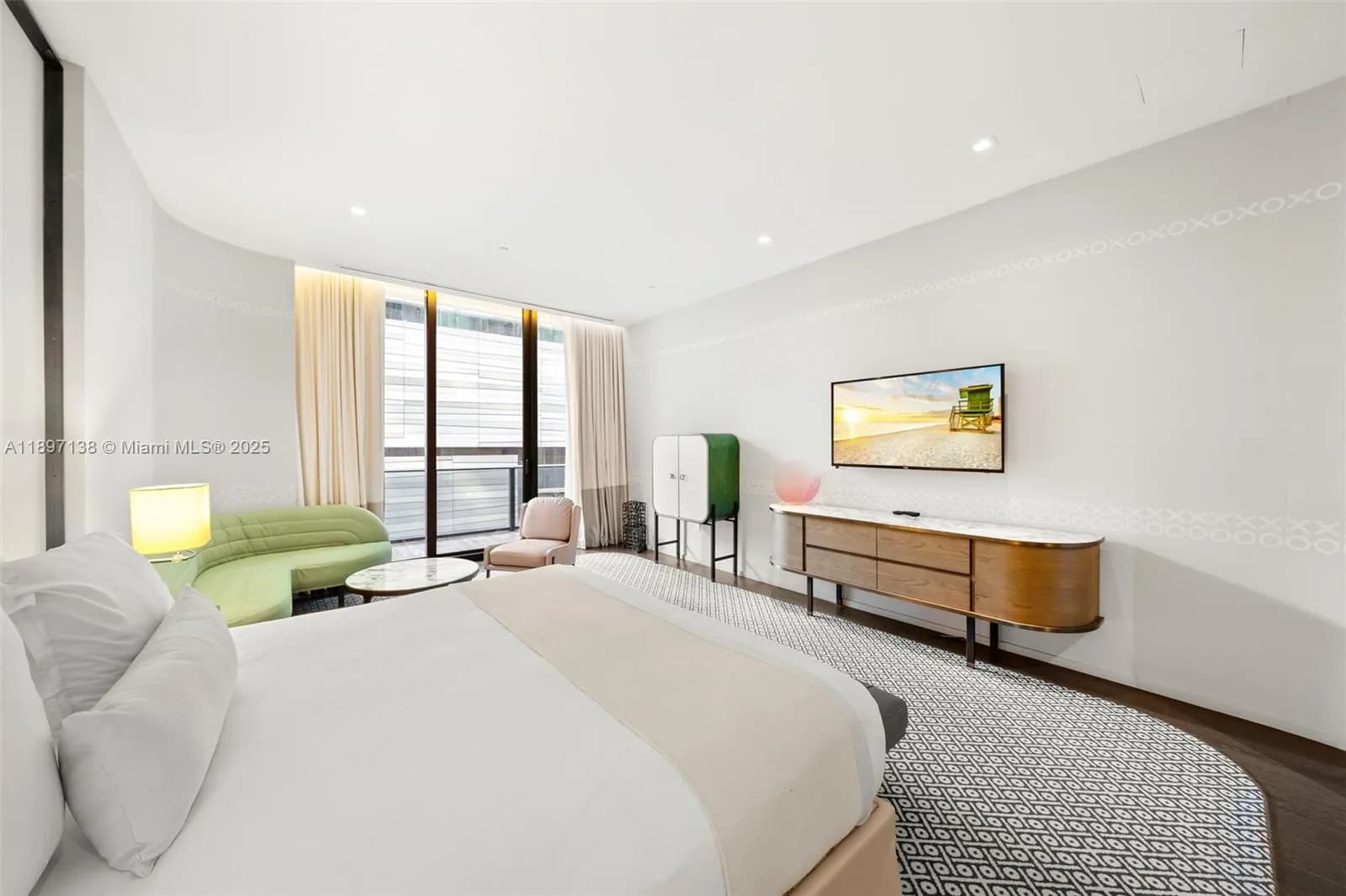 801 S Miami Ave # 402, Miami FL 33130