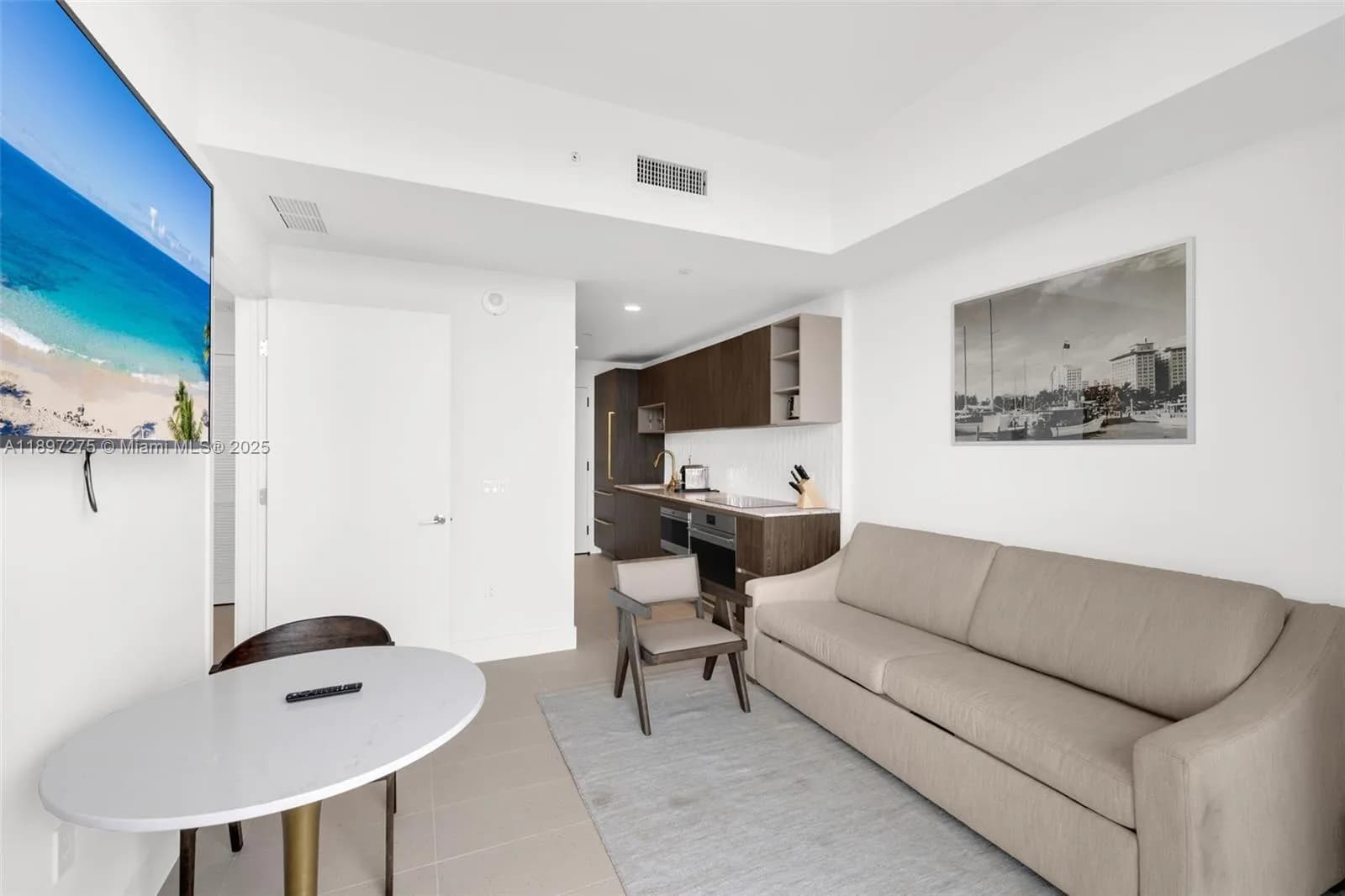 159 NE 6th St # 4814, Miami FL 33132