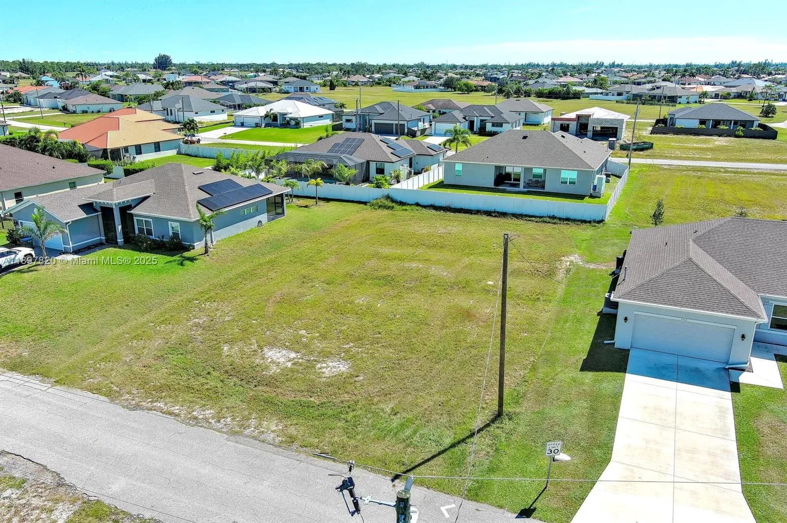 3548 NW 21ST TER, Cape Coral FL 33993