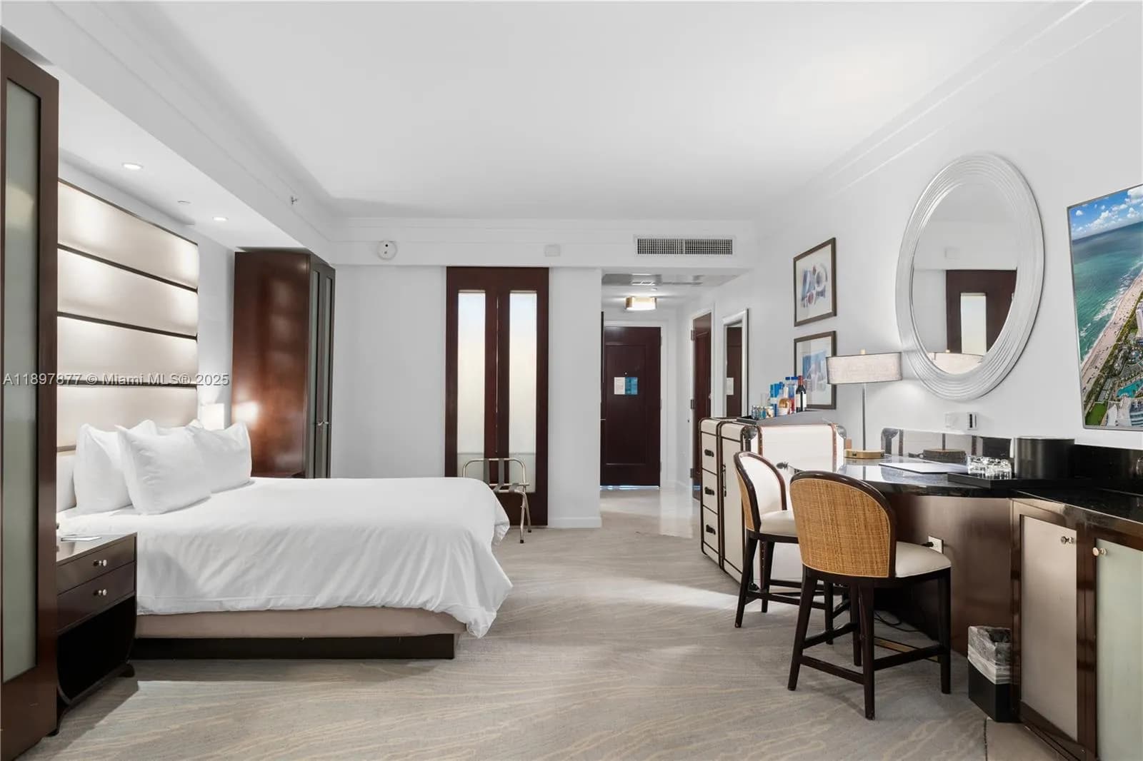 4391 Collins Ave # 1403, Miami Beach FL 33140