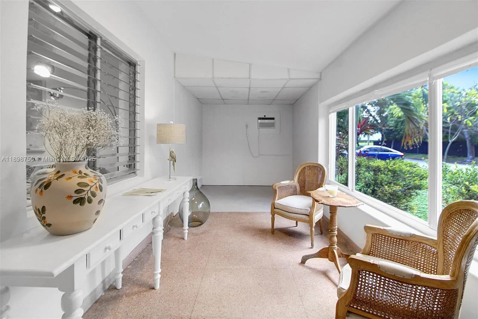 231 NE 43rd St, Miami FL 33137