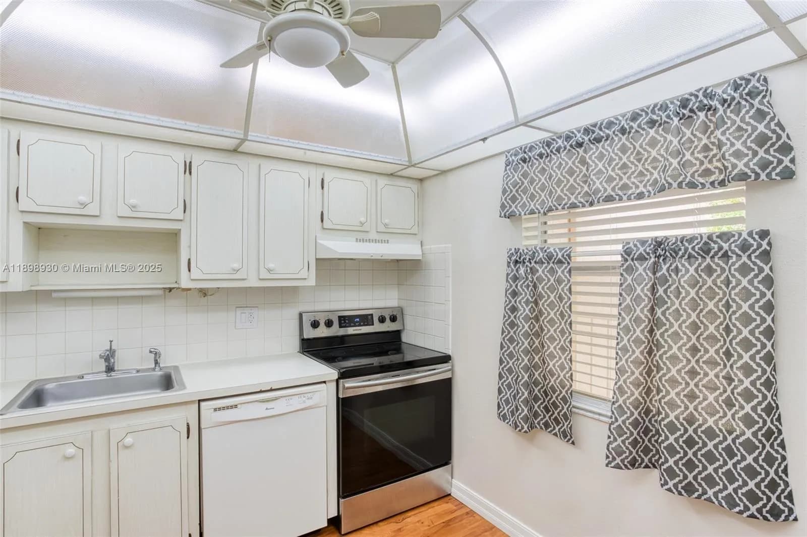 1005 Country Club Dr # 408, Margate FL 33063