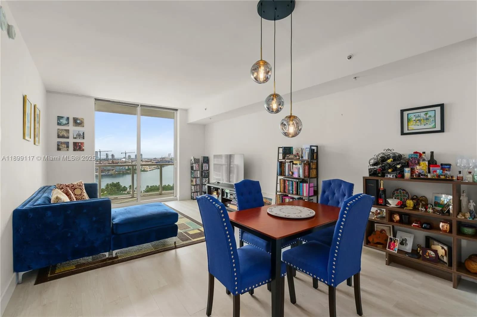 253 NE 2nd St # 2003, Miami FL 33132