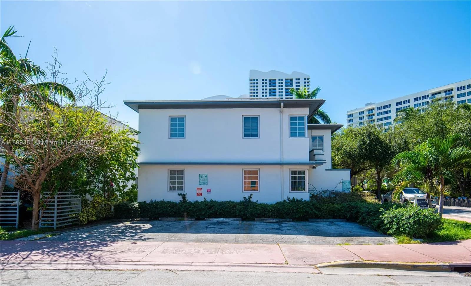 1485 Bay Rd, Miami Beach FL 33139