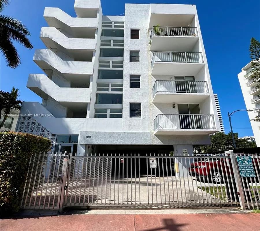1250 Alton Rd # 3C, Miami Beach FL 33139
