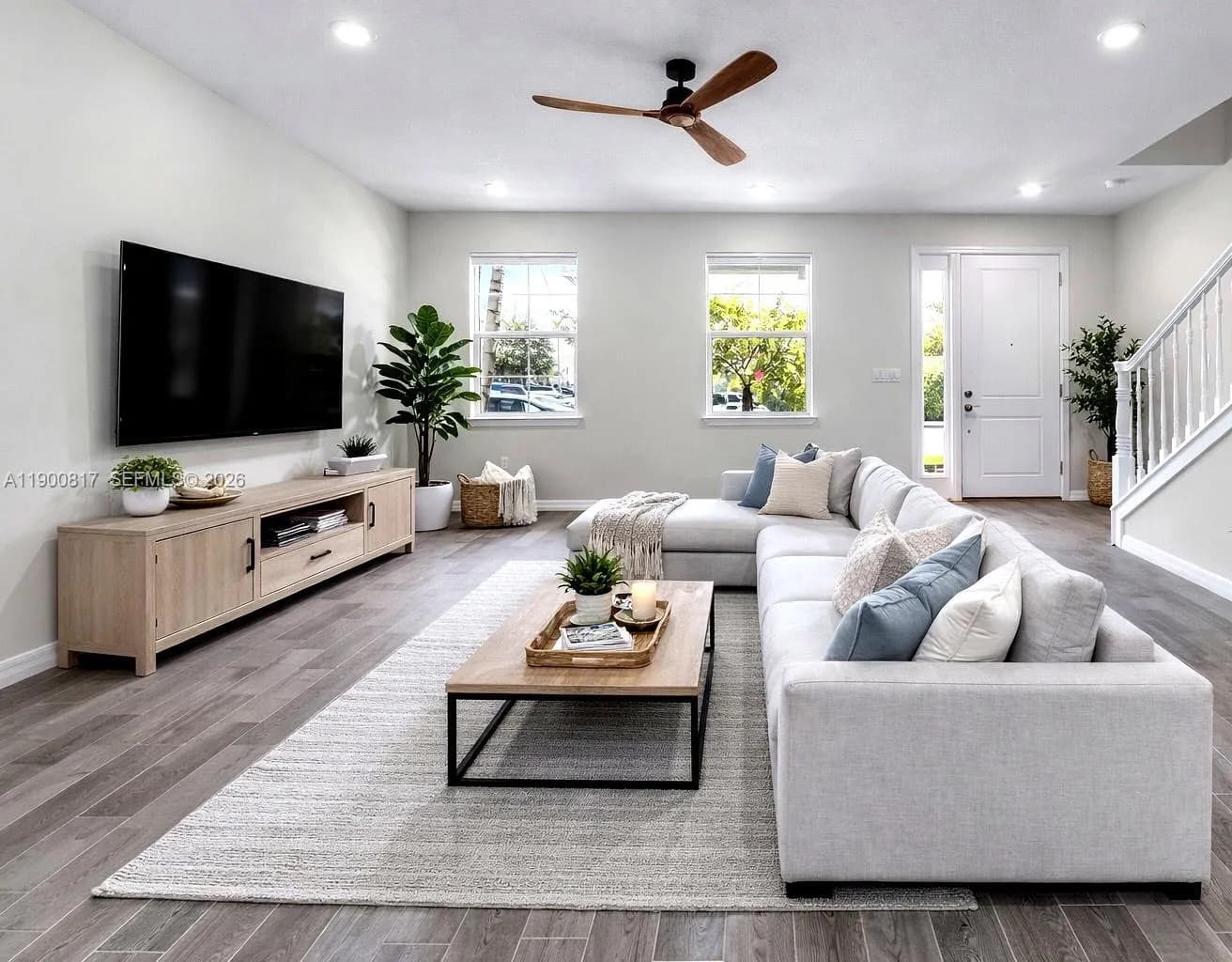 4810 Eucalyptus Dr # 3, Hollywood FL 33021