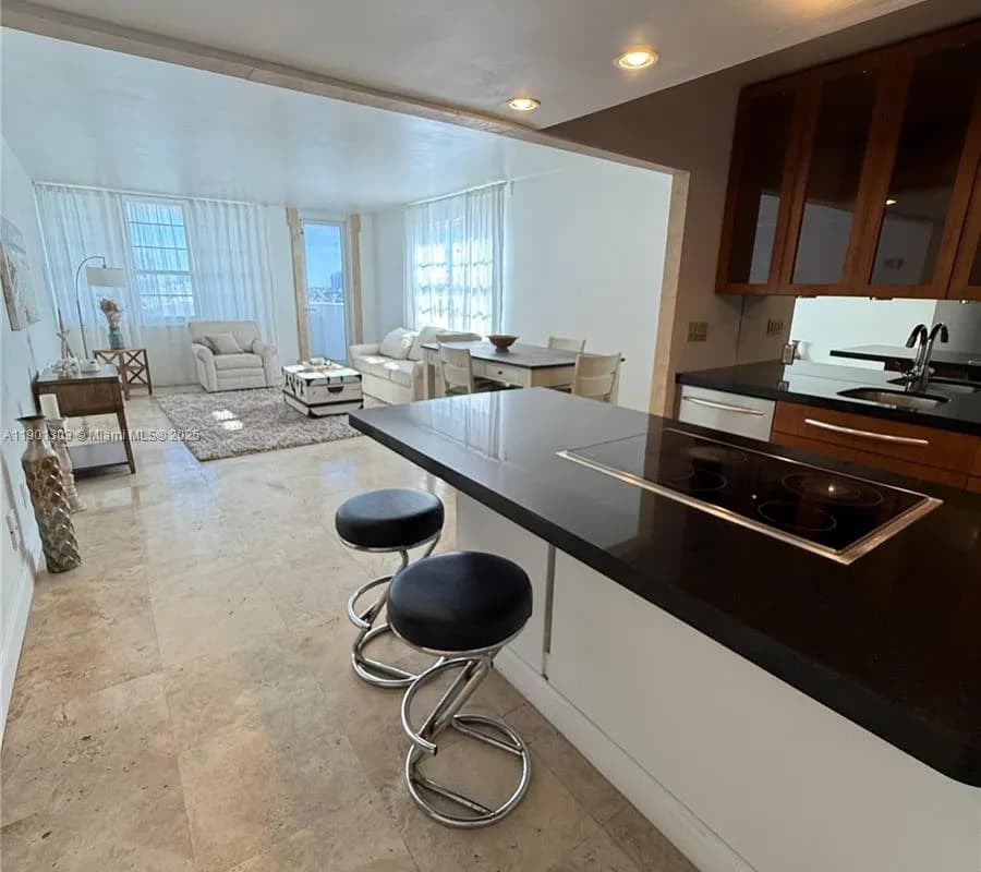 100 Lincoln Rd # 1111, Miami Beach FL 33139
