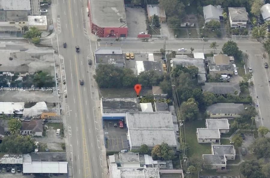 279 NW 54th St, Miami FL 33127