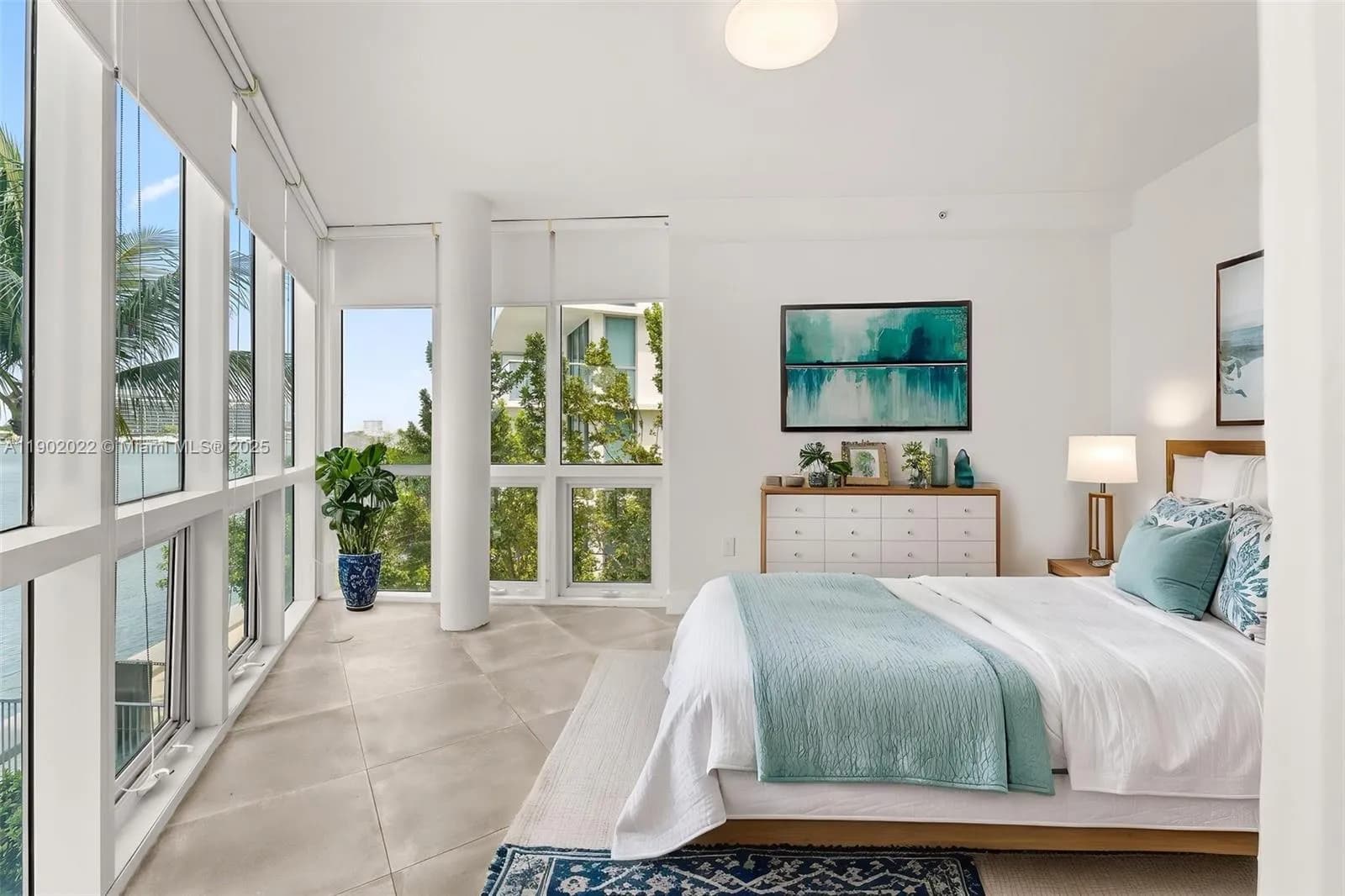 6580 Indian Creek Dr # 209, Miami Beach FL 33141