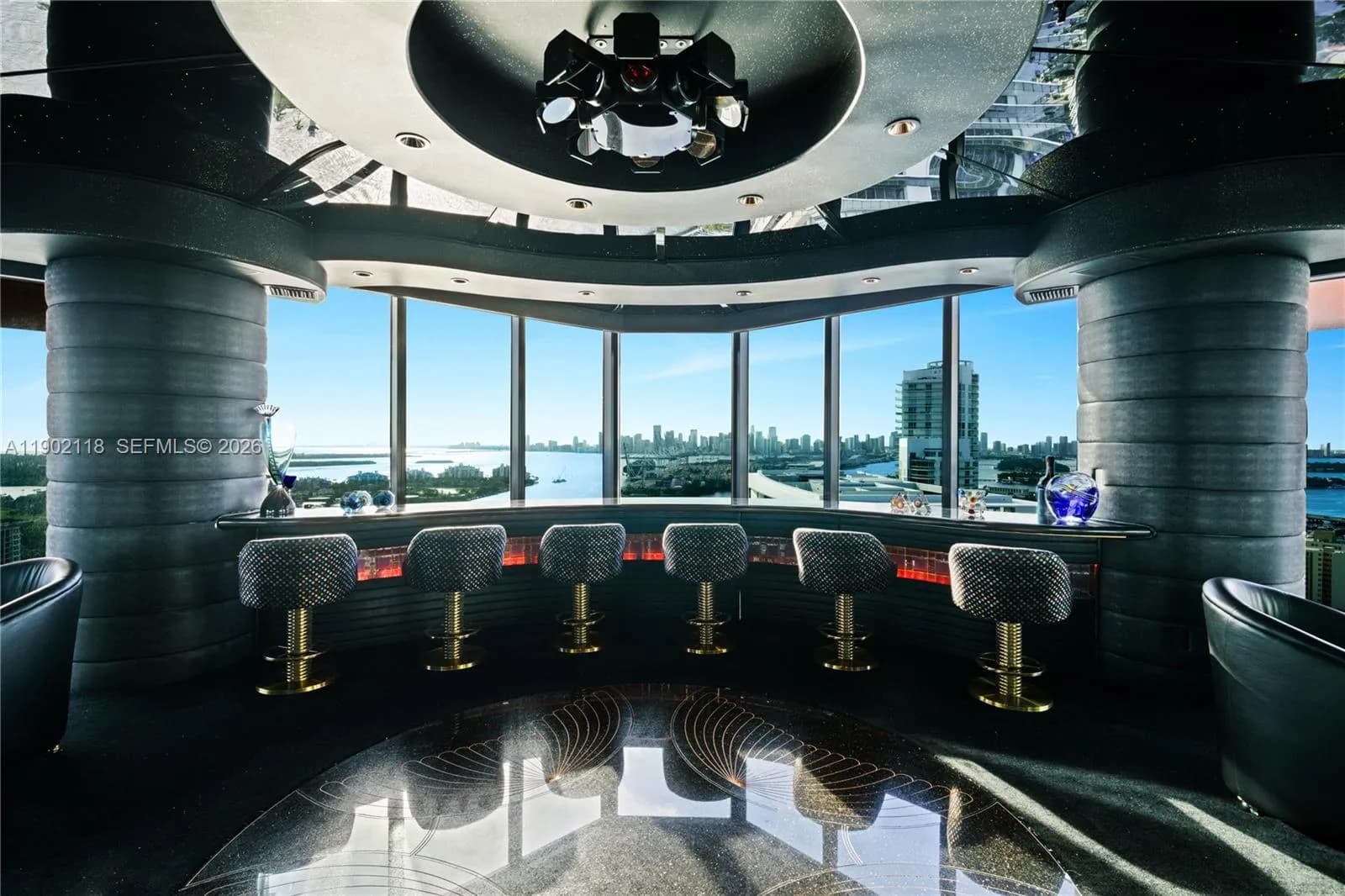 300 S Pointe Dr # 3103, Miami Beach FL 33139