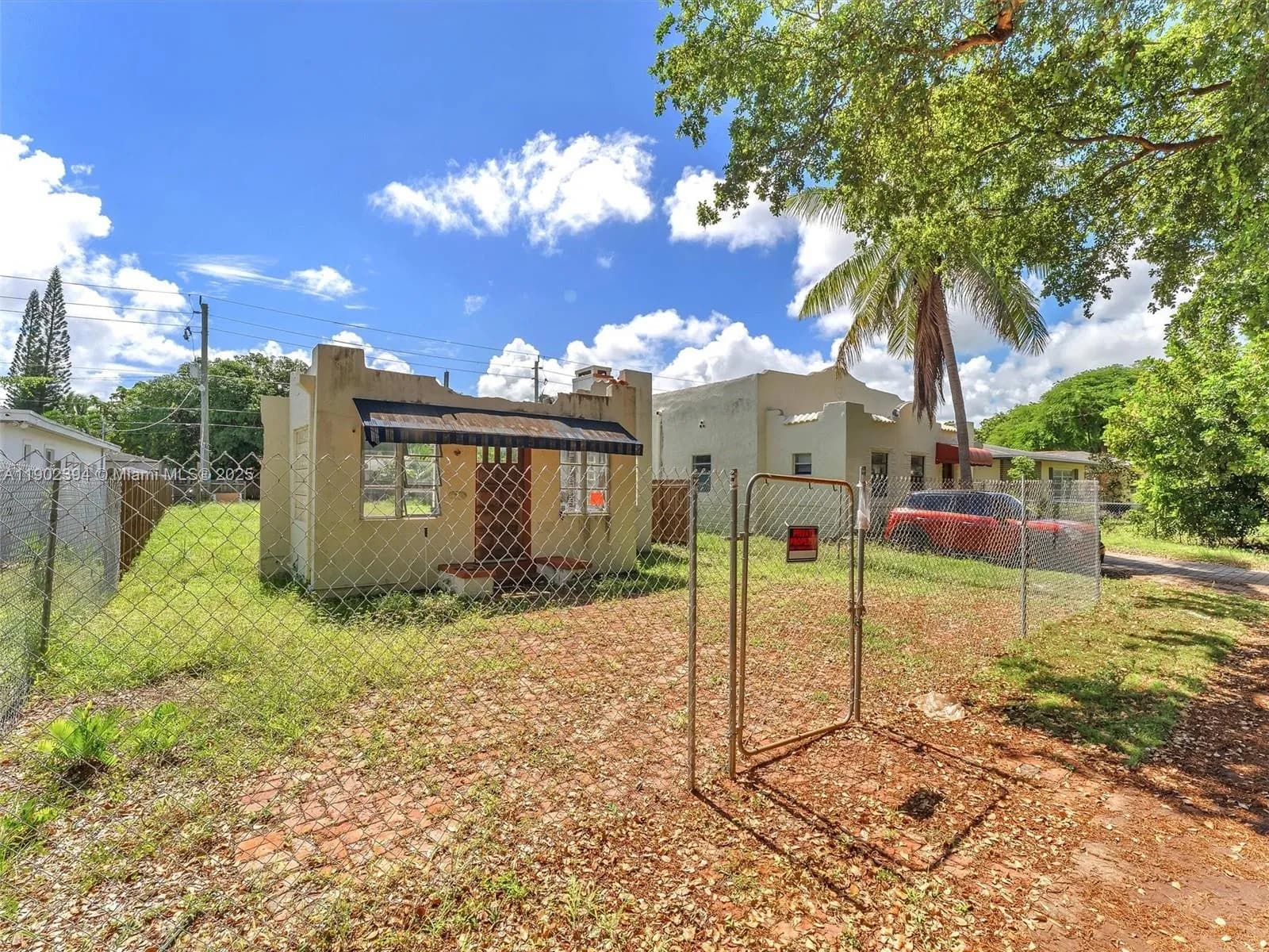 1928 Dewey St, Hollywood FL 33020