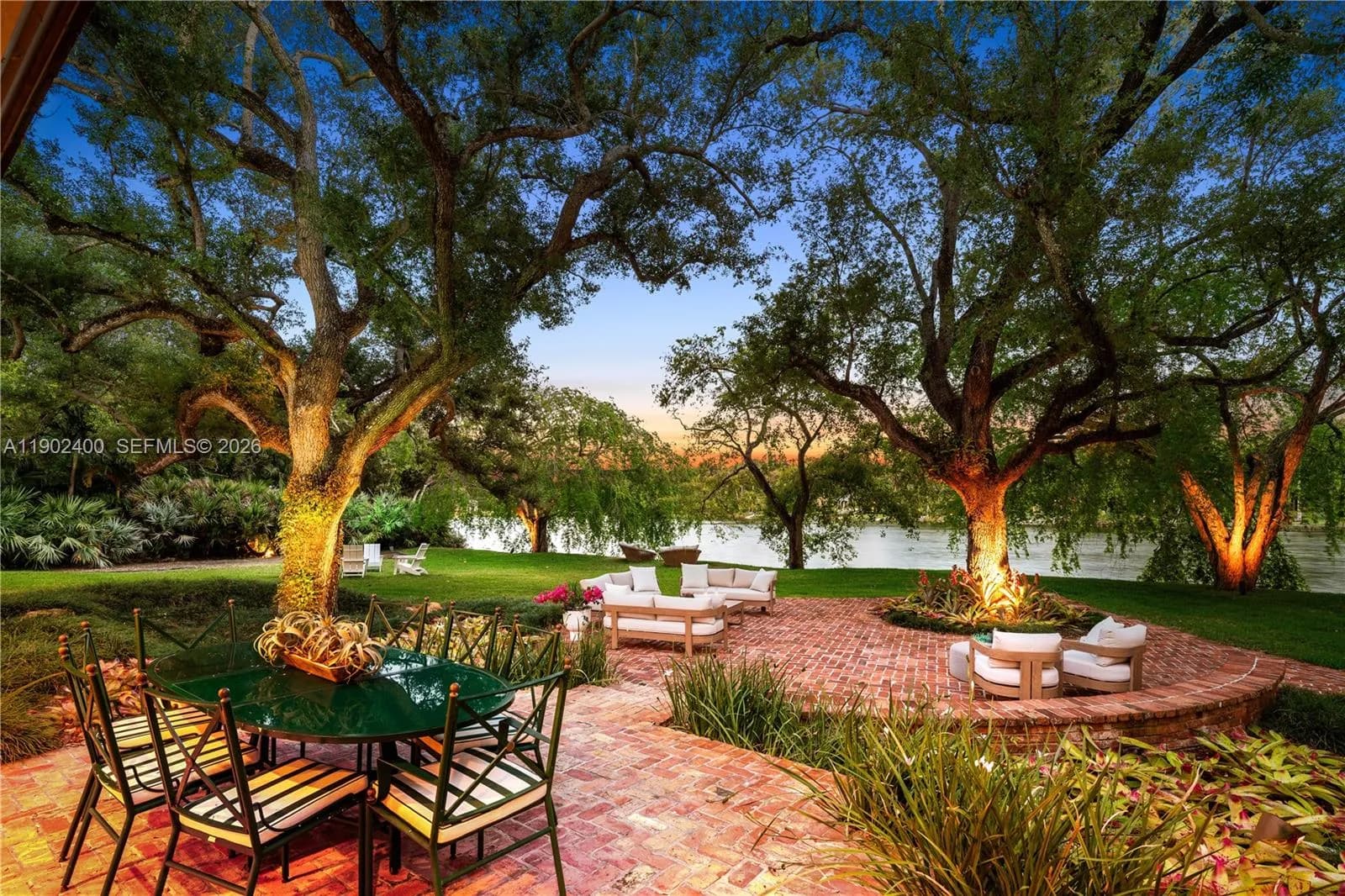 5390 Banyan Dr, Coral Gables FL 33156