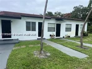 511 NW 133rd St, North Miami FL 33168