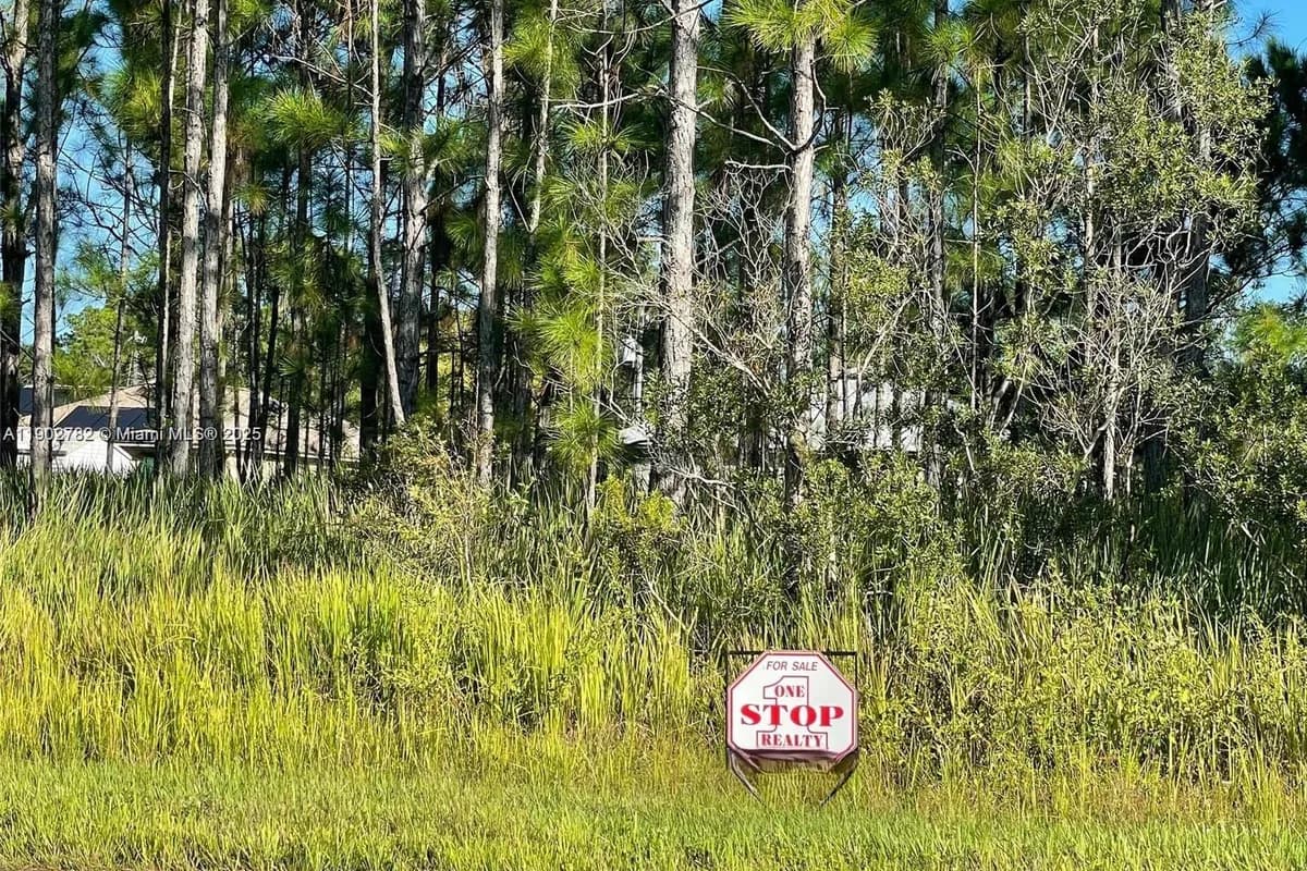 8030 SUN N LAKES, Sebring FL 33872