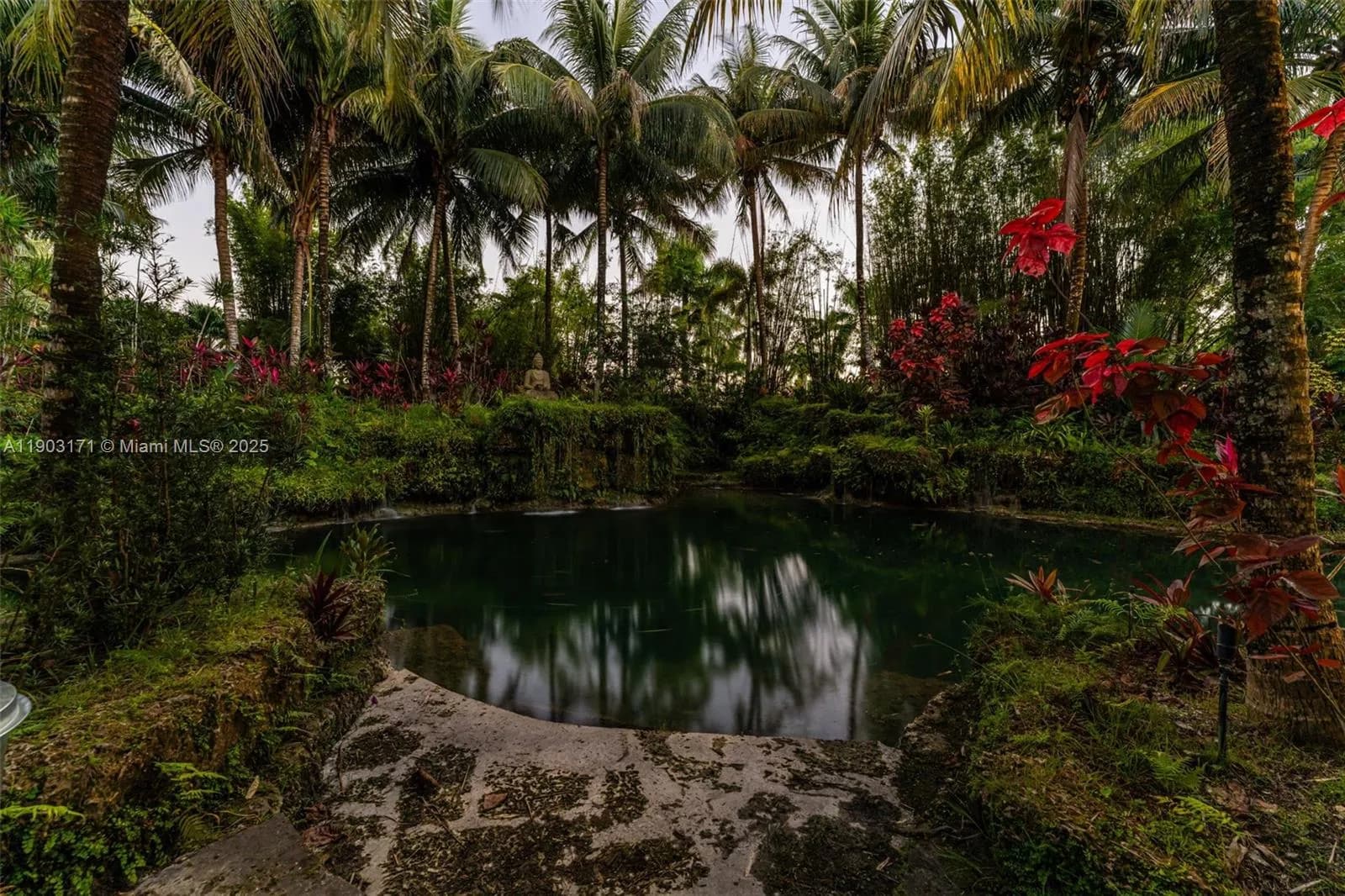 15000 SW 200th St, Miami FL 33187