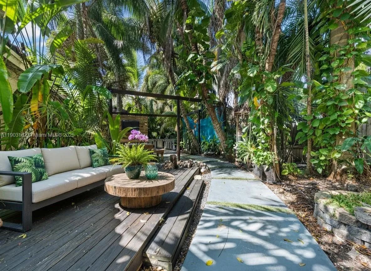 2101 NW 15th Ter, Homestead FL 33030