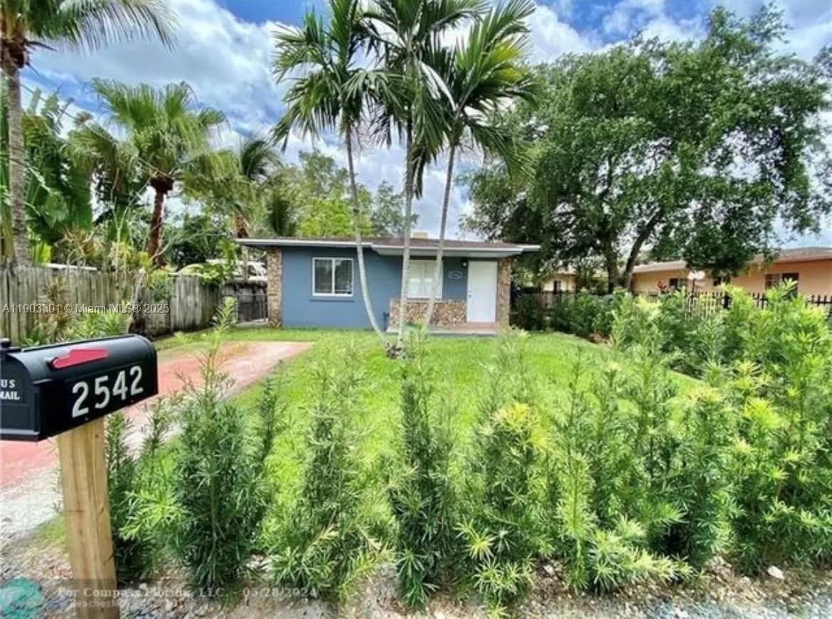 for sale at 2540 NE 181st St, North Miami Beach FL 33160