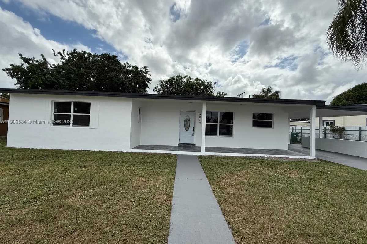 3010 NW 186th Ter, Miami Gardens FL 33056
