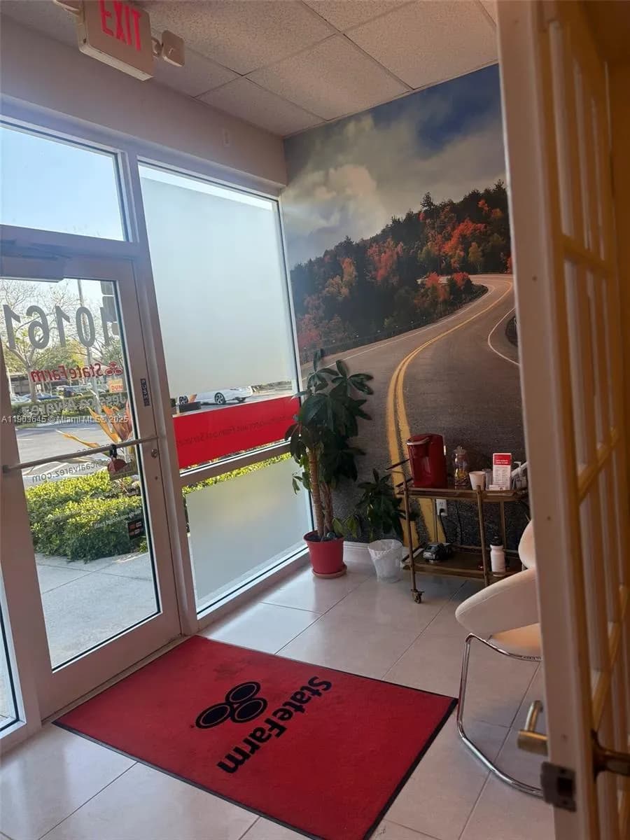 10101-10251 W Commercial Blvd # 10161, Tamarac FL 33351